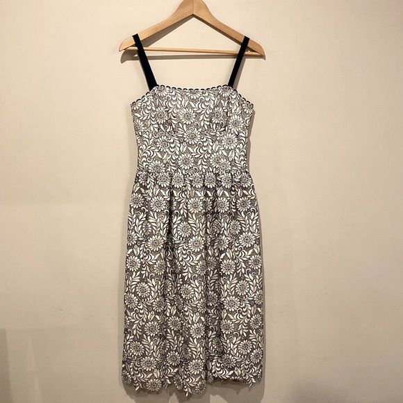 Draper James Navy Blue White Floral Lace Spaghetti Strap Tea Length Dress - Picture 3 of 7